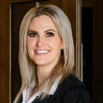 Portrait of Laurie Myers, REALTOR®